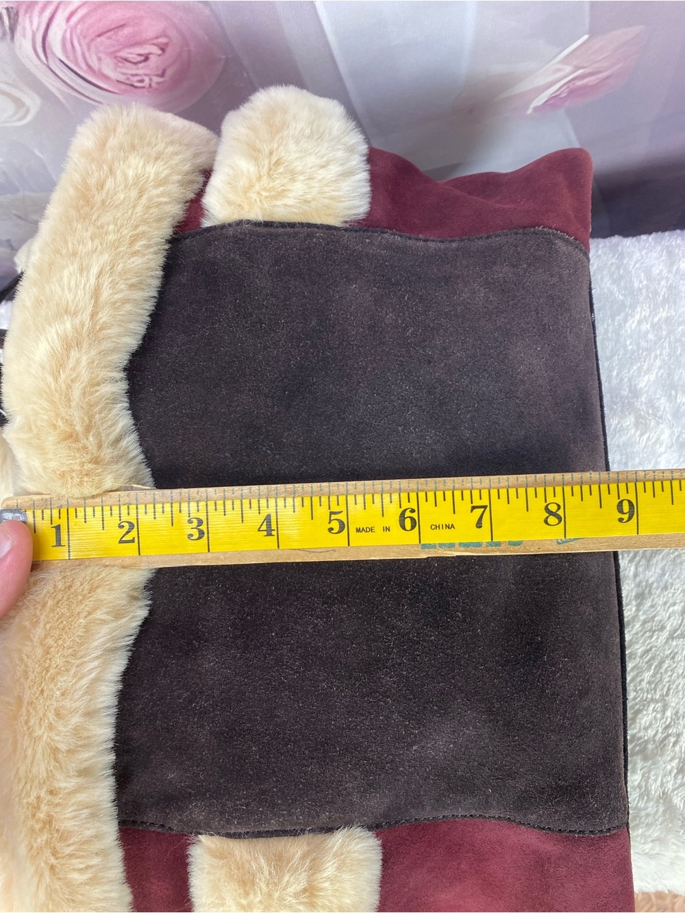 Plush Faux Fur Trim Suede Tote Bag - Brown & Burgundy - Picture 4 of 4